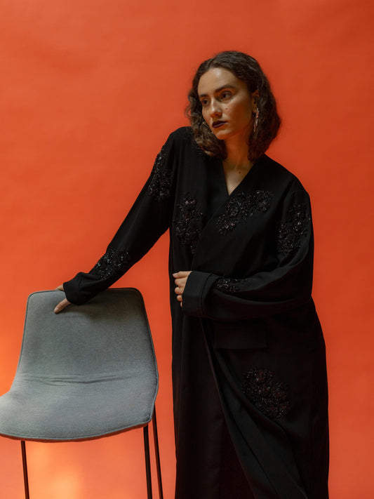 Flora Black